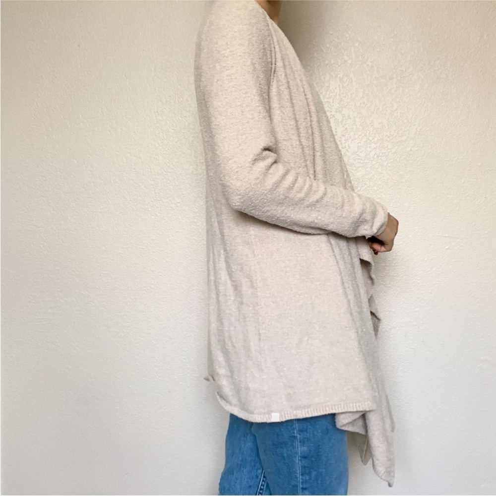 Barefoot Dreams Cozy Chic Lite Island Wrap Draped Cardigan in Taupe, Size S/M - Picture 3 of 10